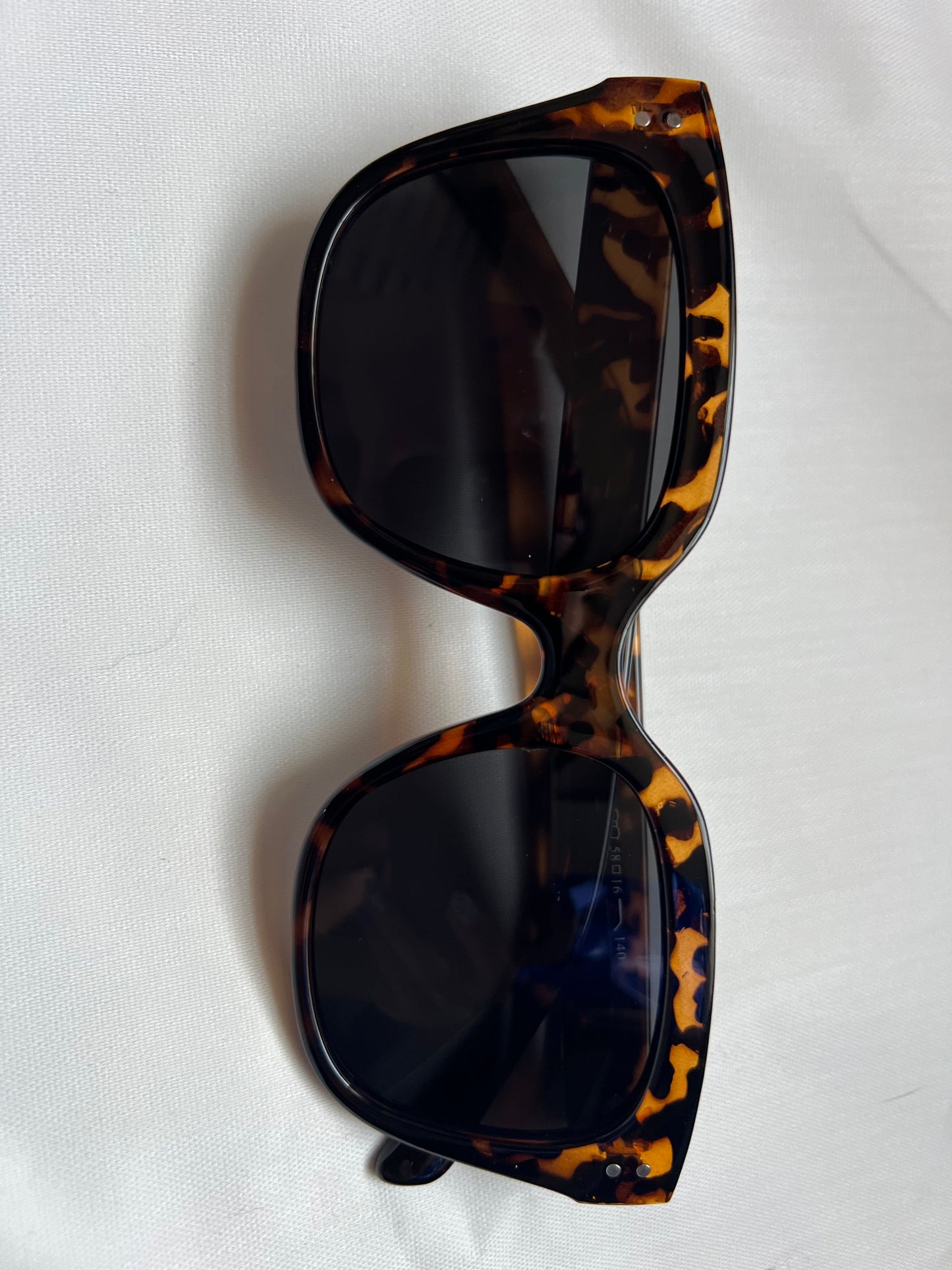 Round Cat Eye Sunglasses