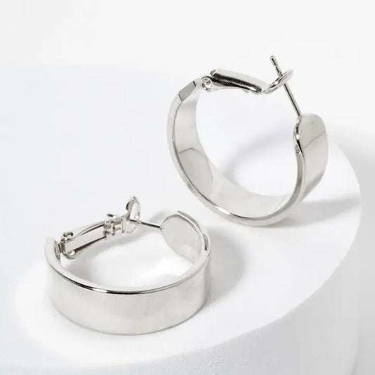 Wht Gold Loop Earings